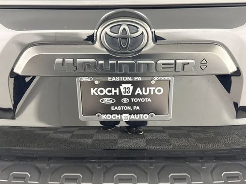 Certified 2021 Toyota 4Runner TRD Pro AWD/4WD image 19
