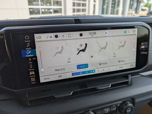 New 2025 Jeep Wrangler Sahara image 24