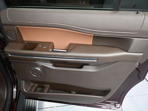 Used 2024 Ford Expedition Max King Ranch image 28
