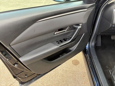 Used 2025 MAZDA CX-50 AWD 2.5 S w/ Preferred Package image 15