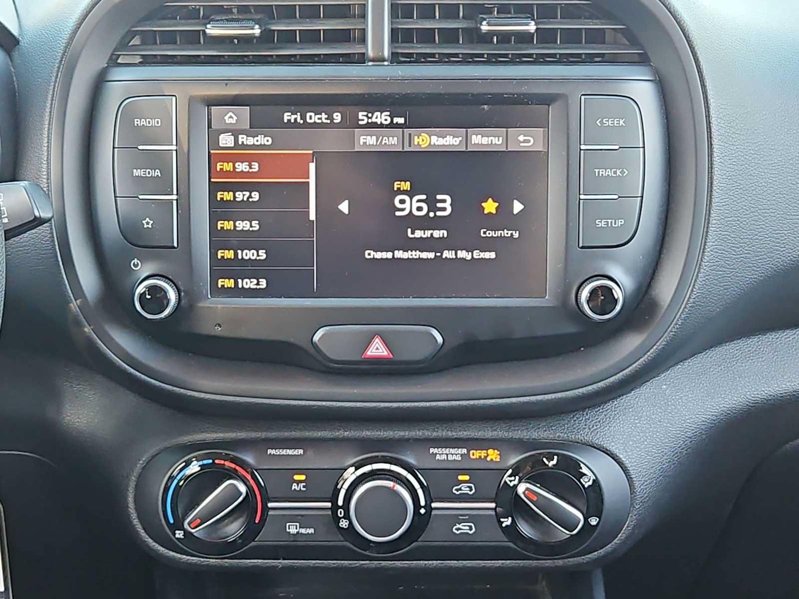 Used 2024 Kia Soul LX w/ Option Group 015 FWD image 21