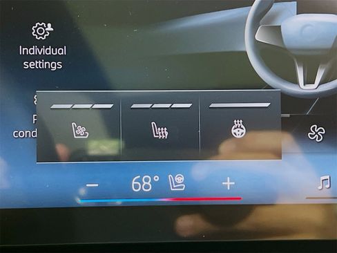 New 2026 BMW X5 xDrive40i w/ Climate Comfort Package image 24