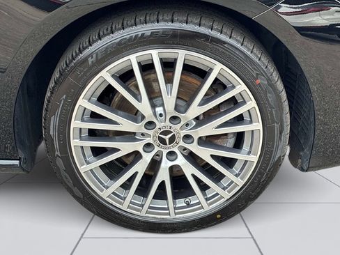 Used 2025 Mercedes-Benz CLA 250 4MATIC image 10