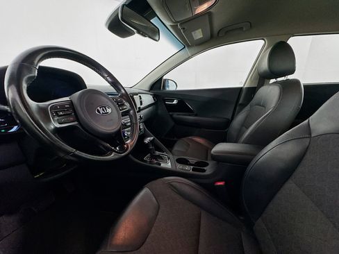 Used 2018 Kia Niro EX FWD image 20