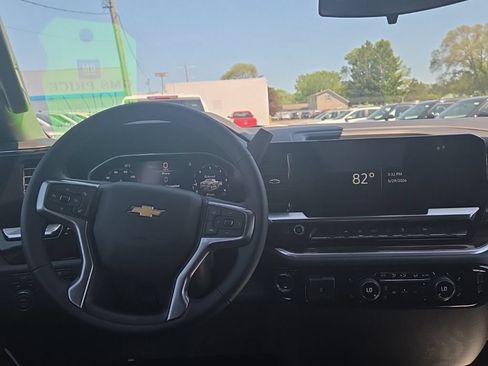 New 2026 Chevrolet Silverado 1500 LT AWD/4WD image 11