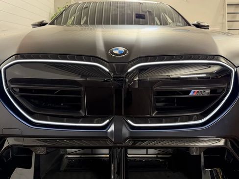 Used 2026 BMW M5 Touring AWD/4WD image 10