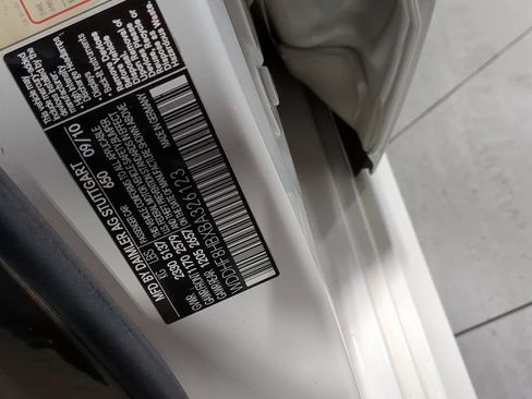 Used 2011 Mercedes-Benz E 350 4MATIC Sedan image 48