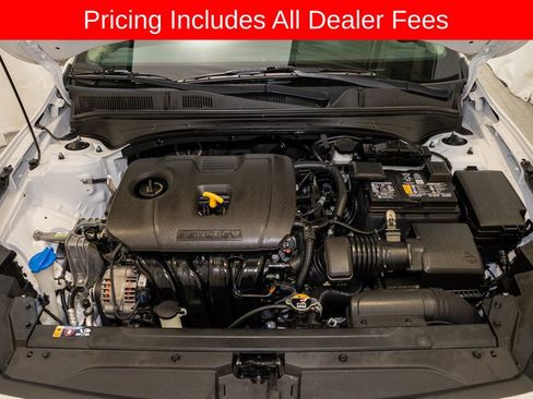 Used 2023 Kia Forte LXS w/ LXS Technology Package FWD image 17