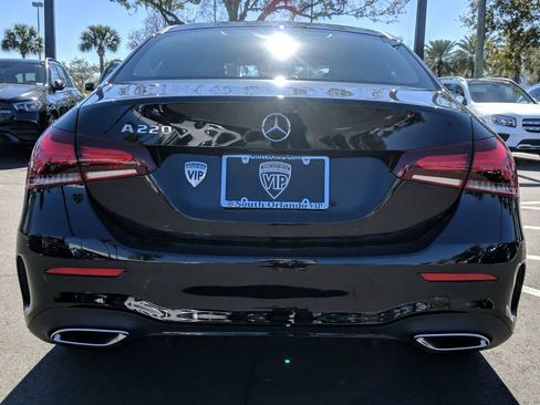 Used 2021 Mercedes-Benz A 220 image 3