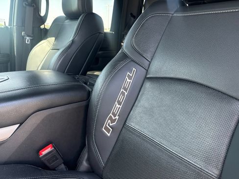 Used 2024 RAM 2500 Rebel AWD/4WD image 22