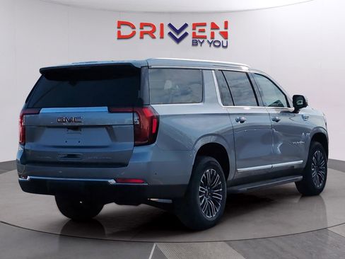 New 2026 GMC Yukon XL Elevation w/ Elevation Premium Package image 5