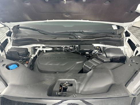 Used 2023 Honda Passport TrailSport image 36