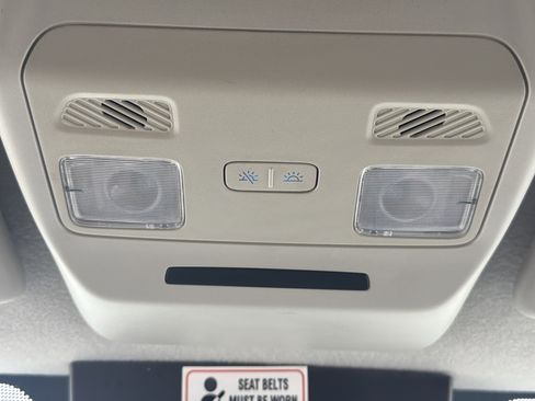 Used 2021 Ford Transit 350 XLT RWD image 90