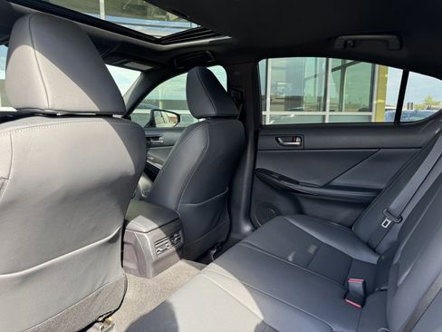 Used 2023 Lexus IS 300 w/ Premium Package image 37