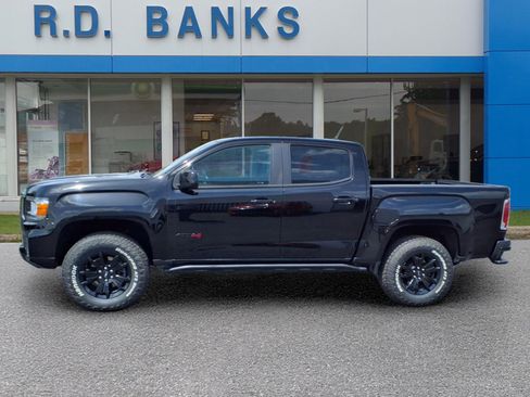 Certified 2021 GMC Canyon AT4 AWD/4WD image 2