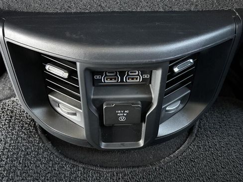 Used 2024 RAM 2500 Laramie w/ Safety Group AWD/4WD image 29