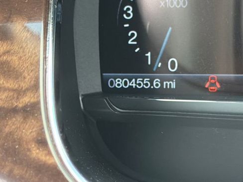 Used 2019 Ford Taurus Limited FWD image 27