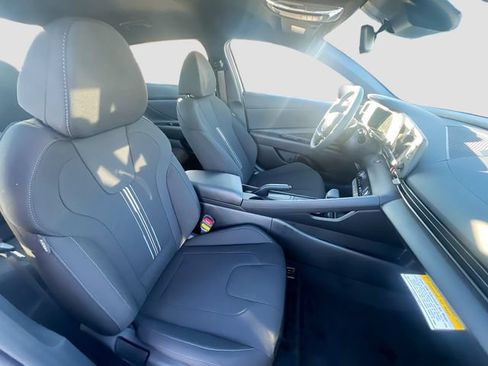 New 2026 Hyundai Elantra Sport FWD image 25