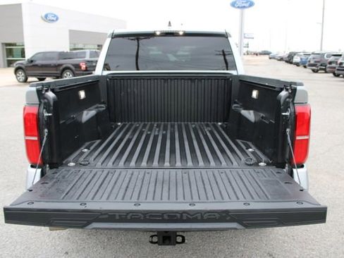 Used 2024 Toyota Tacoma TRD Sport RWD image 7