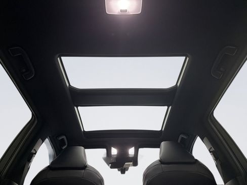 Used 2024 Toyota RAV4 XSE w/ Advanced Technology Package image 19