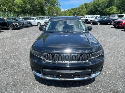 Used 2023 Jeep Grand Cherokee L Laredo AWD/4WD image 3