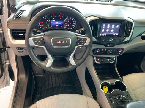 Used 2022 GMC Terrain SLE w/ Driver Convenience Package AWD/4WD image 5