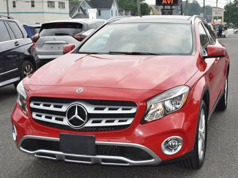 Used 2018 Mercedes-Benz GLA 250 image 2