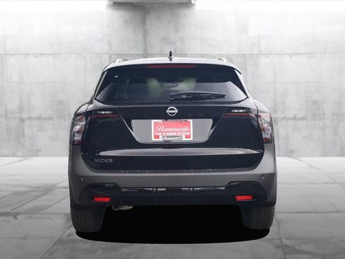 New 2026 Nissan Kicks SV image 6