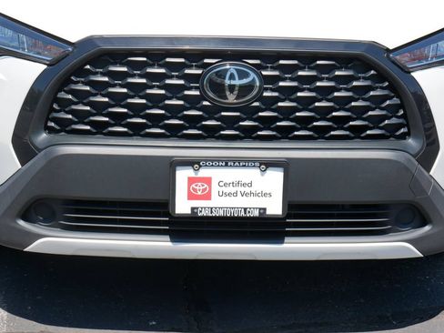 Certified 2023 Toyota Corolla Cross LE AWD/4WD image 9