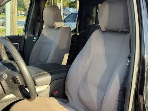 Used 2021 RAM 1500 Big Horn image 17