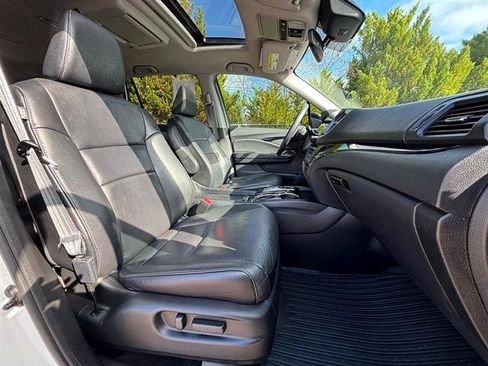 Used 2019 Honda Pilot Touring image 57