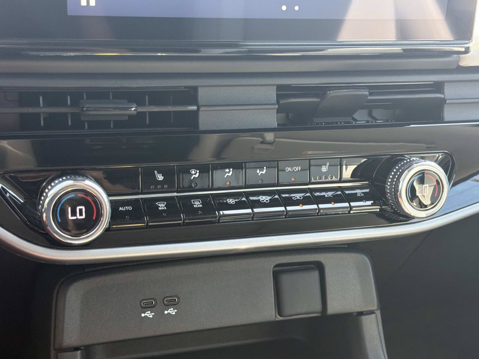 Used 2025 Honda Prologue Touring image 15