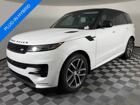 Used 2025 Land Rover Range Rover Sport Dynamic SE AWD/4WD image 2