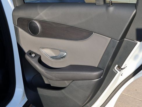 Certified 2021 Mercedes-Benz GLC 300 4MATIC image 16