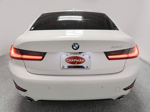 Used 2021 BMW 330i Sedan w/ Convenience Package RWD image 4