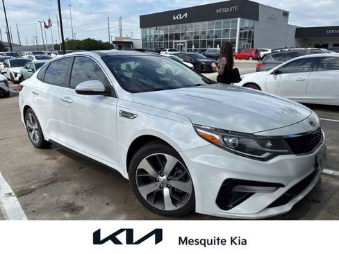 Used 2019 Kia Optima S w/ S Panoramic Sunroof Package image 1