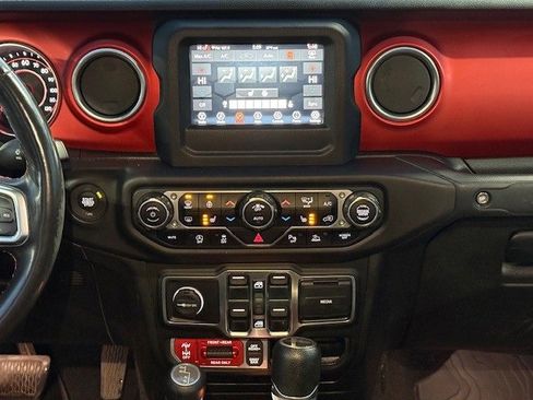 Used 2020 Jeep Gladiator Rubicon w/ LED Lighting Group image 19