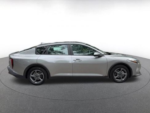 Used 2025 Kia K4 FWD image 17