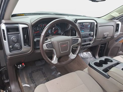 Used 2018 GMC Sierra 1500 SLE w/ SLE Value Package image 16