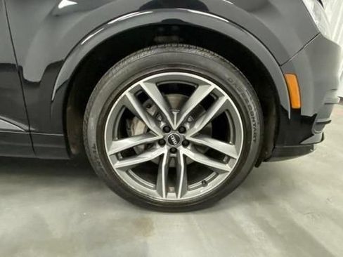 Used 2018 Audi Q7 3.0T Prestige w/ Prestige Package AWD/4WD image 17