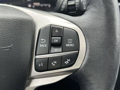 Used 2023 Ford Explorer XLT w/ Equipment Group 202A AWD/4WD image 15