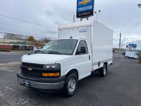 New 2025 Chevrolet Express 3500 w/ Power Convenience Package image 13