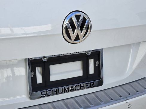 Used 2019 Volkswagen Golf Alltrack SE image 9