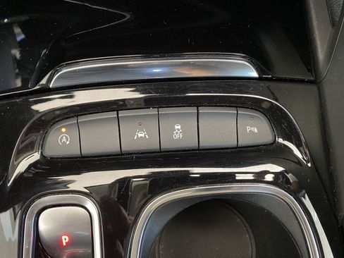 Used 2023 Buick Envision Preferred FWD image 28