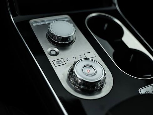 Certified 2025 Genesis GV80 2.5T Standard image 39