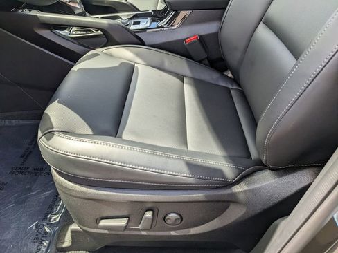 Used 2025 Kia Telluride S image 23