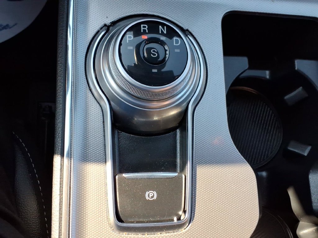 Used 2024 Ford Edge ST w/ Equipment Group 401A AWD/4WD image 20