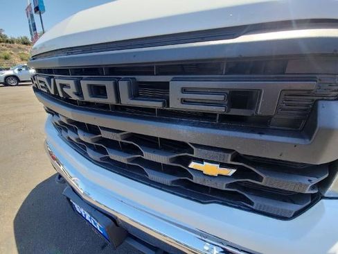 Used 2025 Chevrolet Silverado 1500 W/T RWD image 32