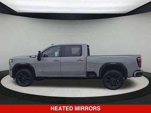 Used 2024 GMC Sierra 2500 AT4 w/ AT4 Premium Plus Package AWD/4WD image 5
