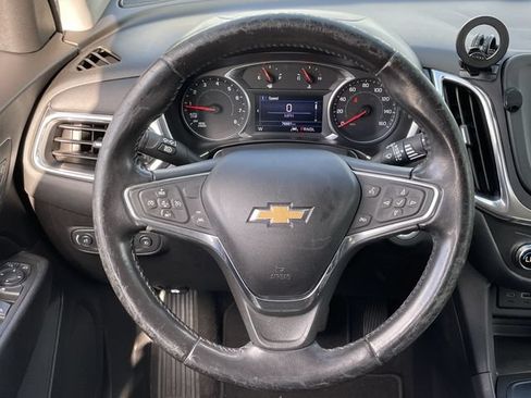 Used 2020 Chevrolet Equinox LT w/ Driver Convenience Package FWD image 12